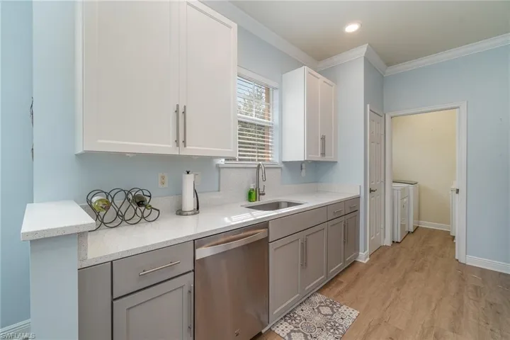 kitchen soft close cabinets