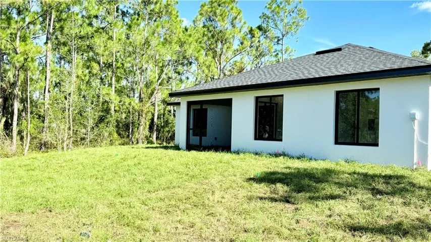 2710  52ND SW ST, Lehigh Acres, FL 33976