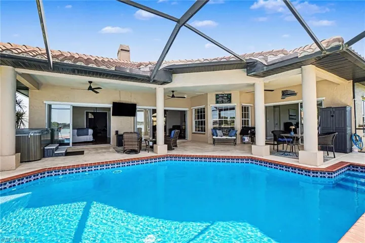 1323 Sw 27th Ter, Cape Coral, Florida 33914