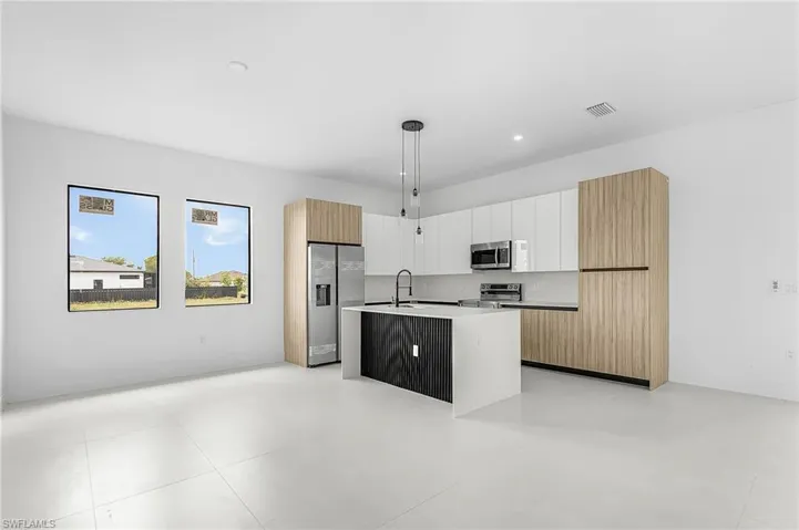 1306 NE 3rd  AVE, Cape Coral, FL 33909