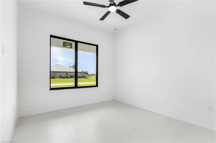 1306 NE 3rd  AVE, Cape Coral, FL 33909
