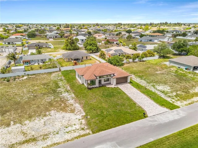 1306 NE 3rd  AVE, Cape Coral, FL 33909