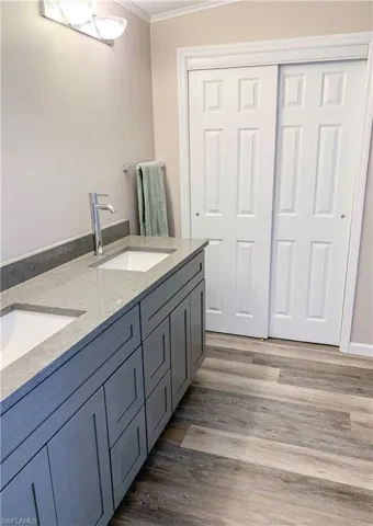 Primary En-suite bathroom
