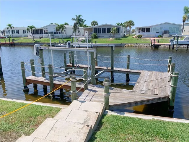 Captain's Walk Dock and Lift with new motors