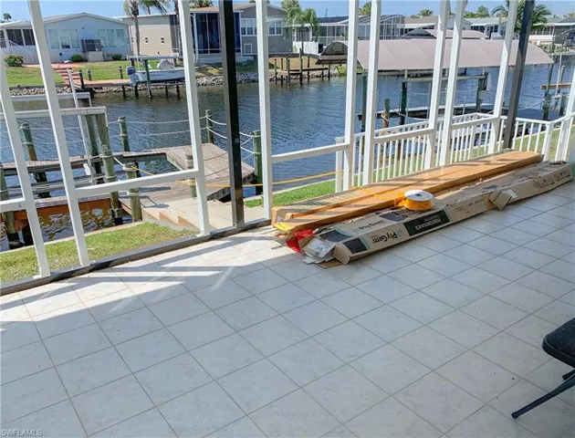 Rear lanai ready to make your own