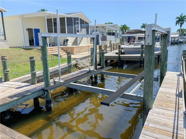 Captain's Walk Dock and Lift with new motors