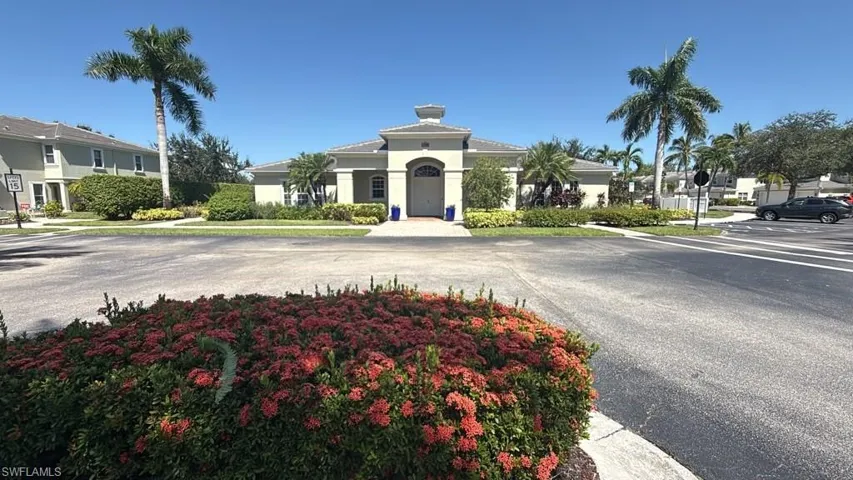 1410 Mariposa Cir 102, Naples, Florida 34105