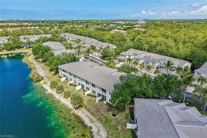 1410 Mariposa Cir 102, Naples, Florida 34105
