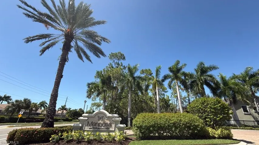 1410 Mariposa Cir 102, Naples, Florida 34105