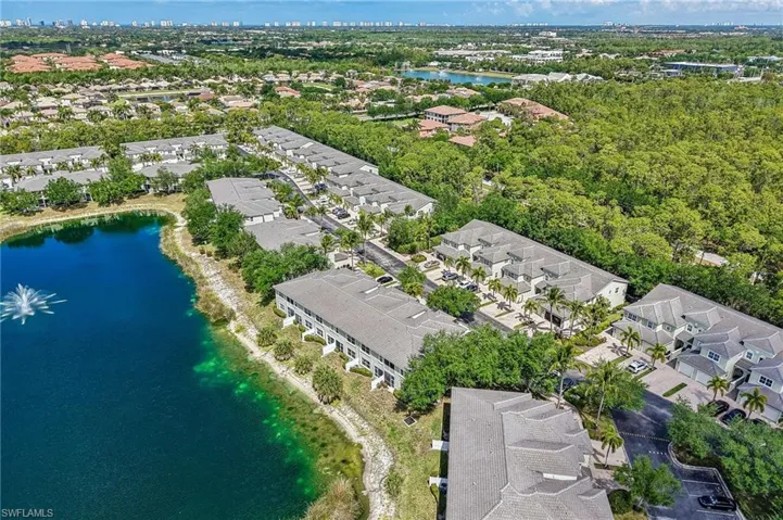 1410 Mariposa Cir 102, Naples, Florida 34105