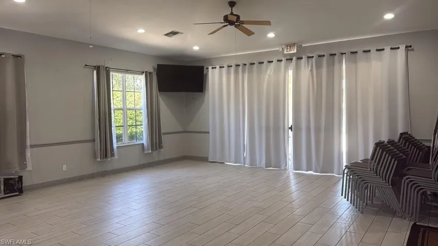 1410 Mariposa Cir 102, Naples, Florida 34105