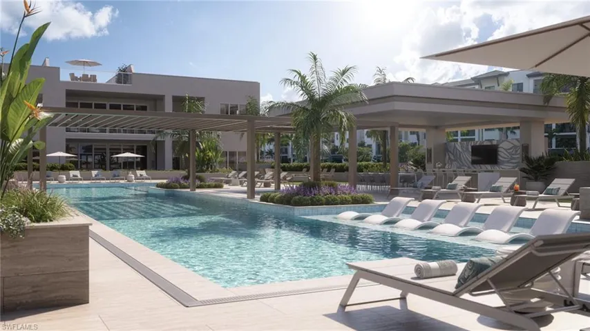 Pool & Amenity Level