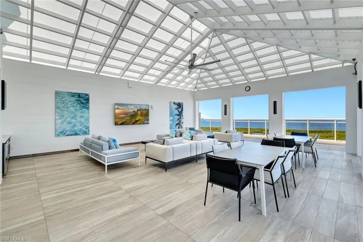 lounge area on rooftop tower 300