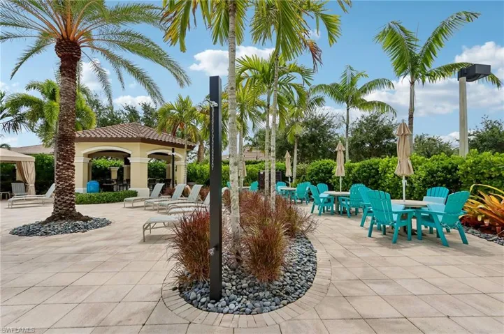 13783 Luna Dr, Naples, Florida 34109