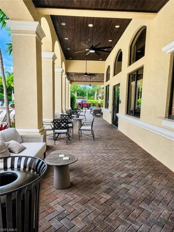 13783 Luna Dr, Naples, Florida 34109