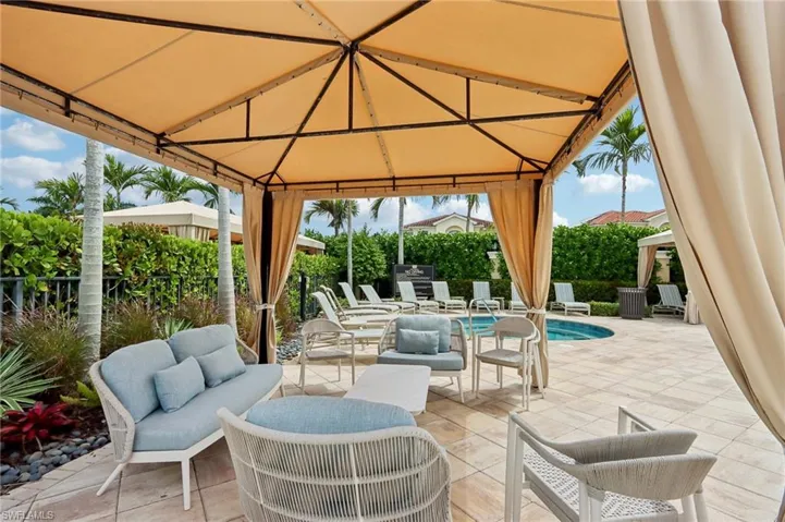 13783 Luna Dr, Naples, Florida 34109