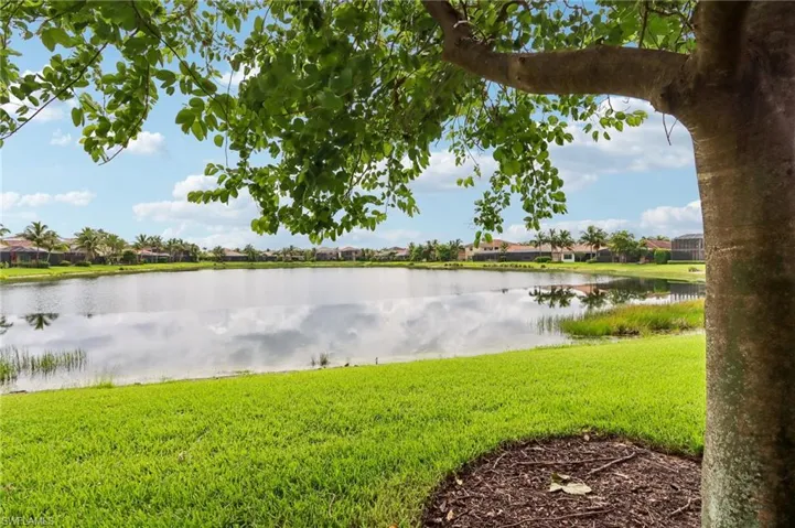 13783 Luna Dr, Naples, Florida 34109