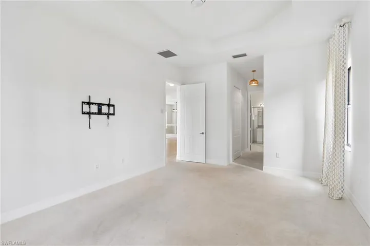 13783 Luna Dr, Naples, Florida 34109