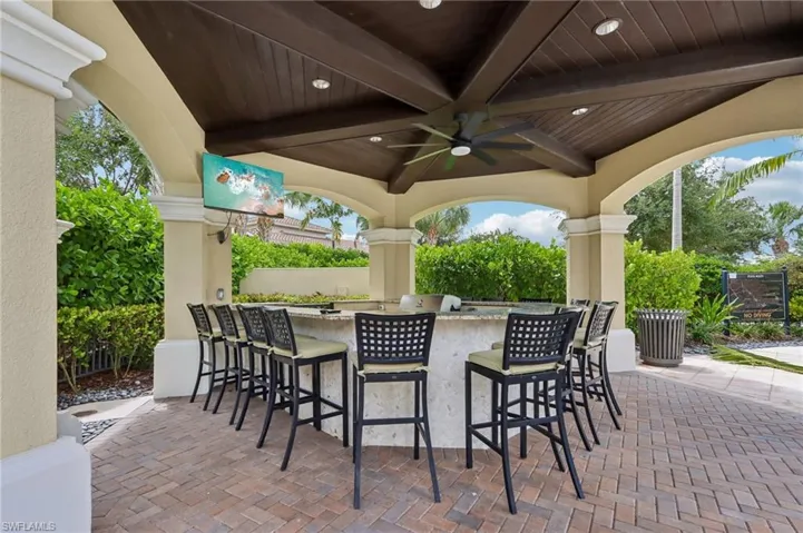 13783 Luna Dr, Naples, Florida 34109