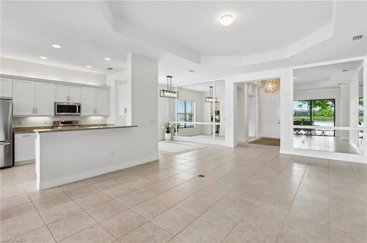 13783 Luna Dr, Naples, Florida 34109