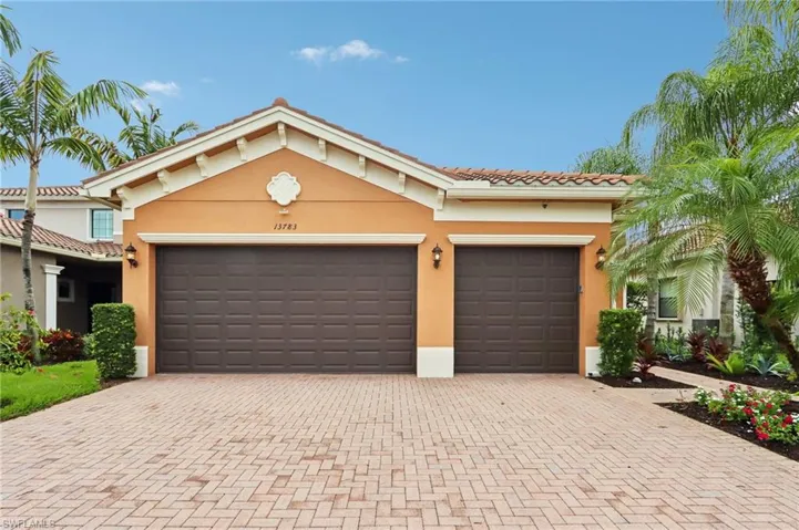 13783 Luna Dr, Naples, Florida 34109