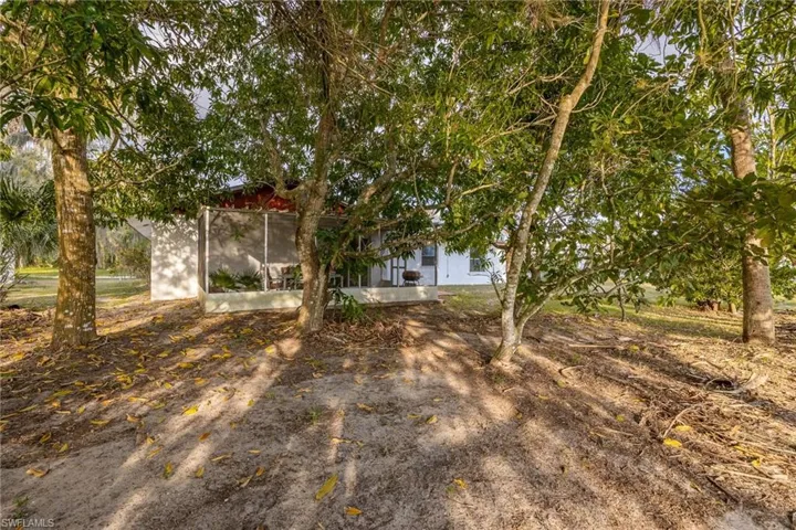 4005  School  CIR, Labelle, FL 33935