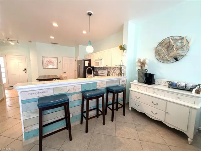 8311 Village Edge Cir 3, Fort Myers, Florida 33919