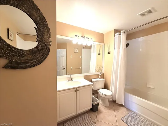 8311 Village Edge Cir 3, Fort Myers, Florida 33919