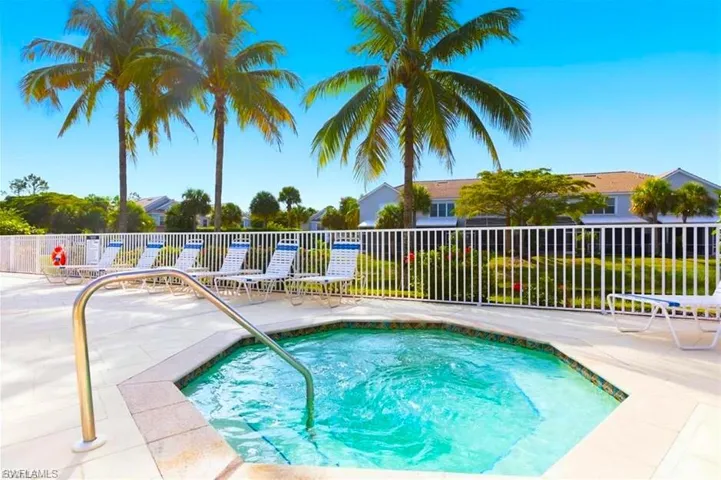 8311 Village Edge Cir 3, Fort Myers, Florida 33919