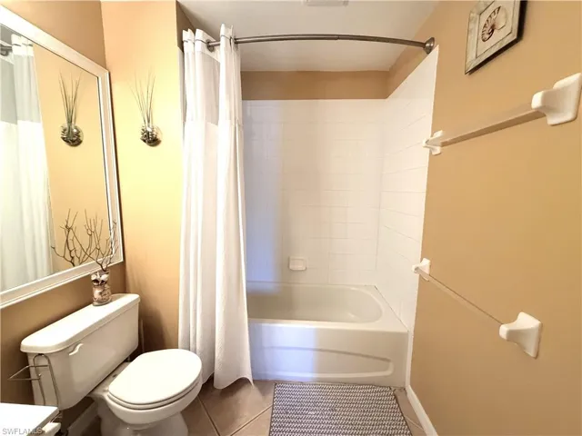 8311 Village Edge Cir 3, Fort Myers, Florida 33919
