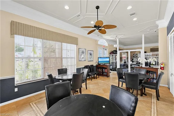 10035 Spyglass Hill Ln, Fort Myers, Florida 33966