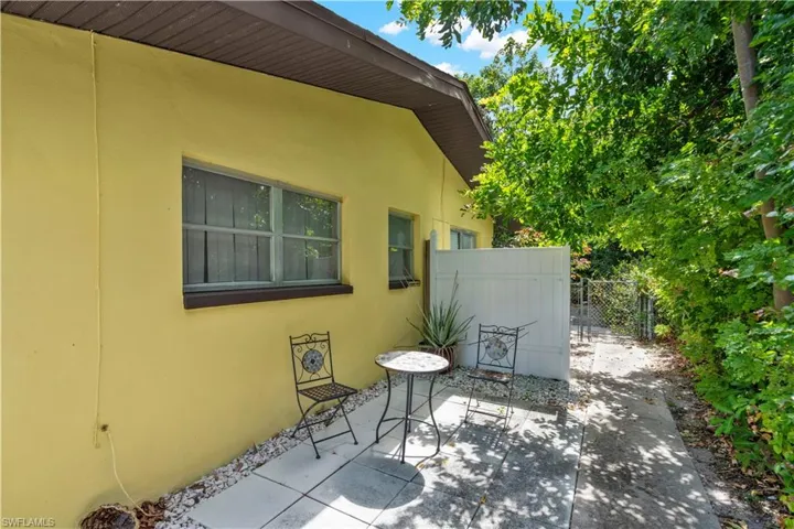 4913 Vincennes St 4, Cape Coral, Florida 33904