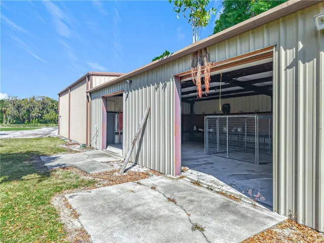 7301  Hunters Point  RD, Immokalee, FL 34142