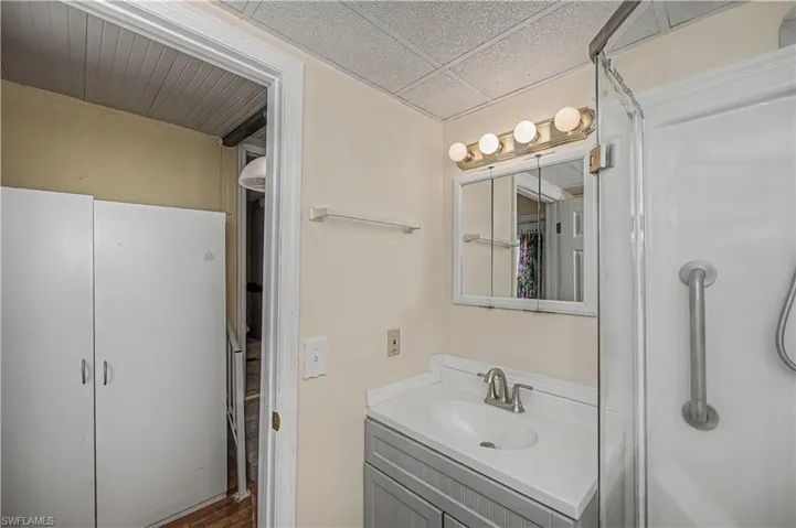 284 Blue Spring Ter, North Fort Myers, Florida 33903