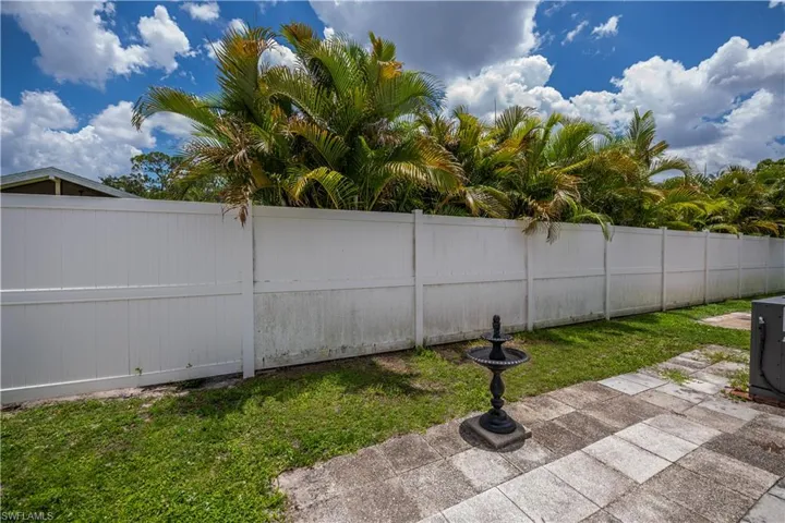 284 Blue Spring Ter, North Fort Myers, Florida 33903