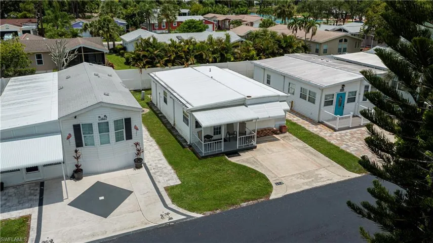 284 Blue Spring Ter, North Fort Myers, Florida 33903