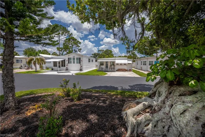 284 Blue Spring Ter, North Fort Myers, Florida 33903