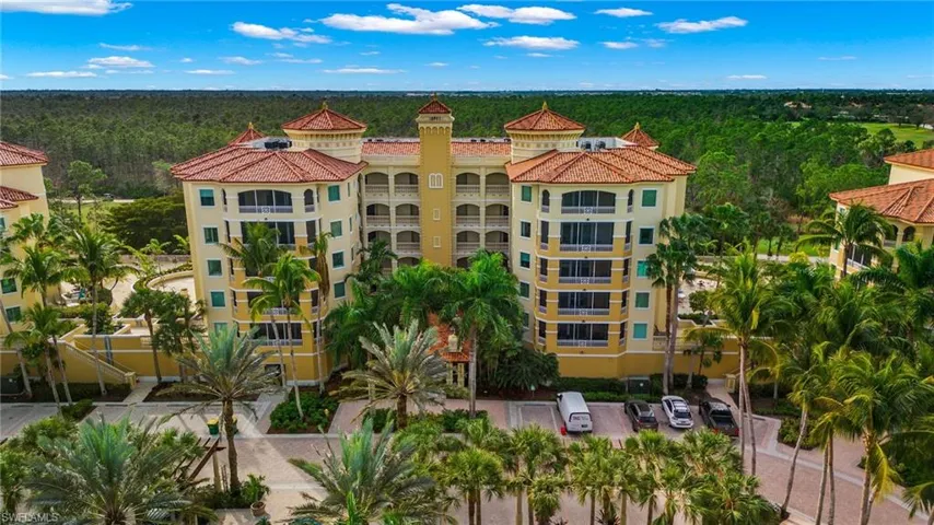 2738 Tiburon Blvd E # 405, Naples Fl 34109