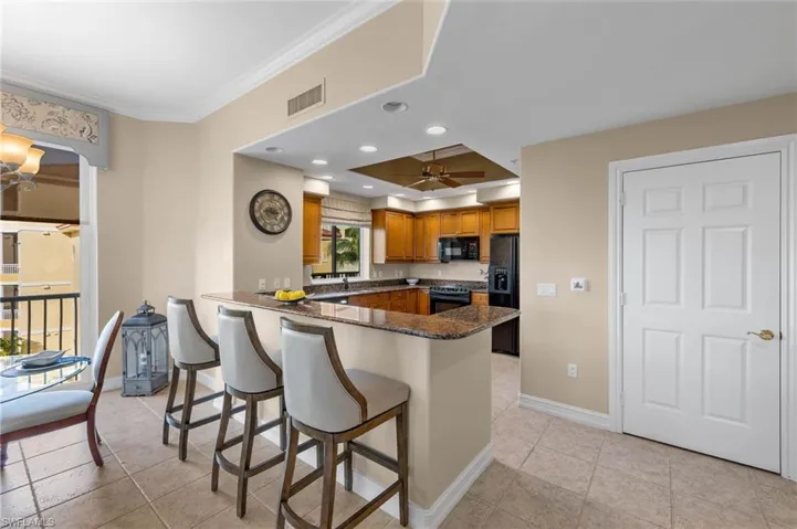2738 Tiburon Blvd E # 405, Naples Fl 34109