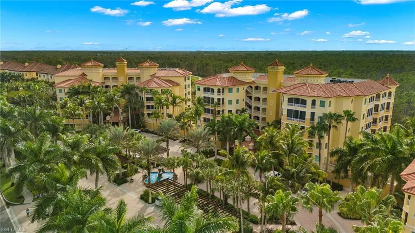2738 Tiburon Blvd E # 405, Naples Fl 34109