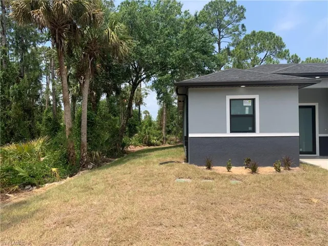124  Columbus S BLVD, Lehigh Acres, FL 33974