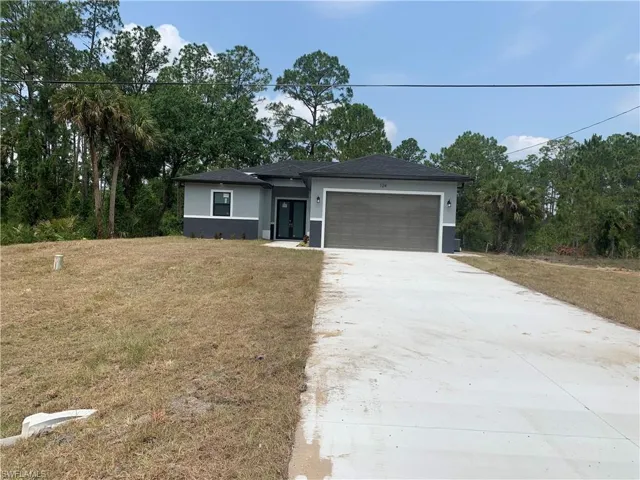124  Columbus S BLVD, Lehigh Acres, FL 33974