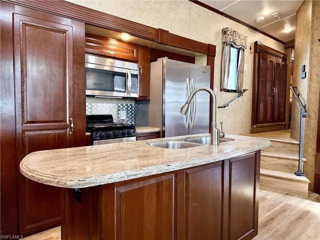 460 Vanda Sanctuary, Naples, Florida 34114