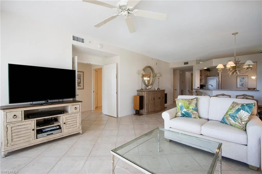 7655 Pebble Creek CIR, Naples, FL 34108,224083242