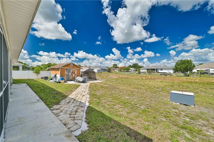 917  Albert  AVE, Lehigh Acres, FL 33971