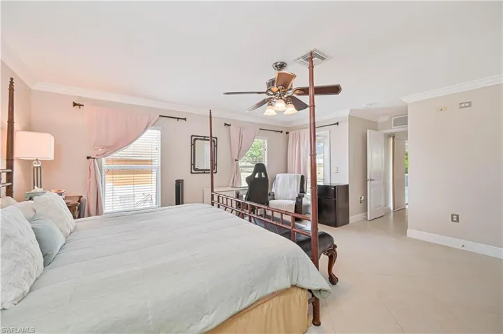 917  Albert  AVE, Lehigh Acres, FL 33971