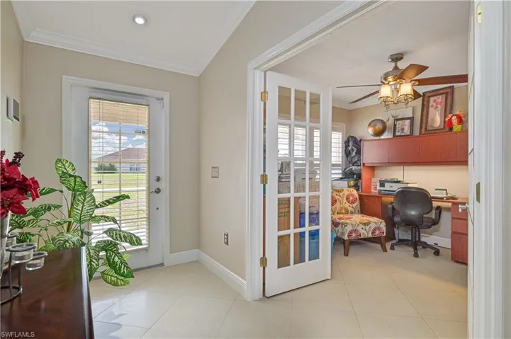 917  Albert  AVE, Lehigh Acres, FL 33971