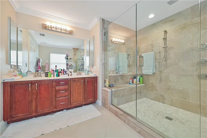 917  Albert  AVE, Lehigh Acres, FL 33971