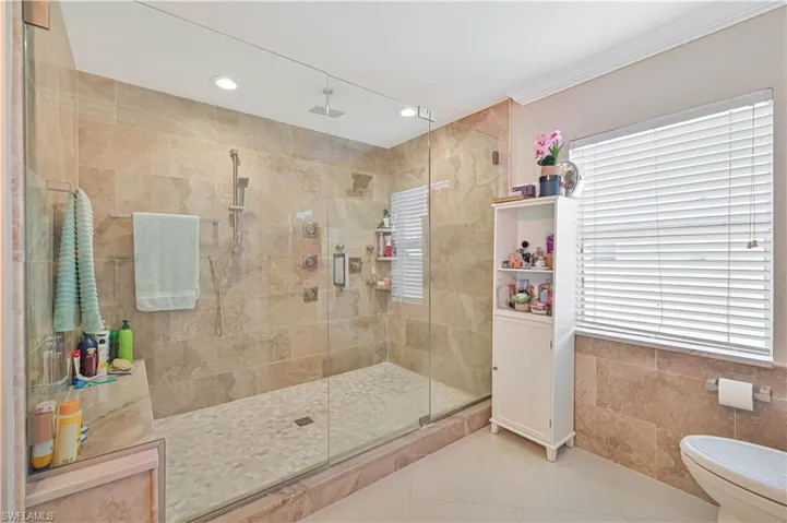 917  Albert  AVE, Lehigh Acres, FL 33971