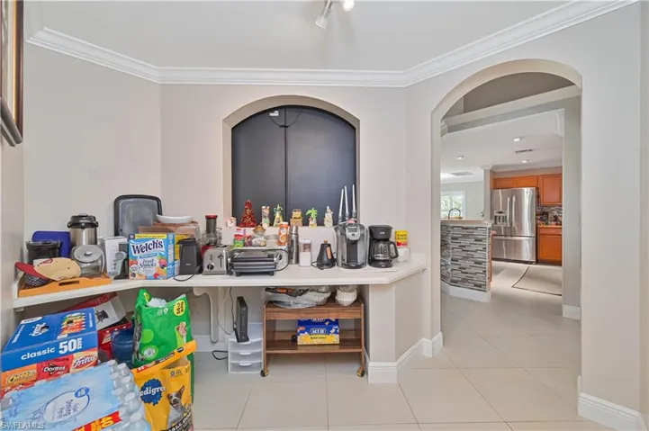 917  Albert  AVE, Lehigh Acres, FL 33971
